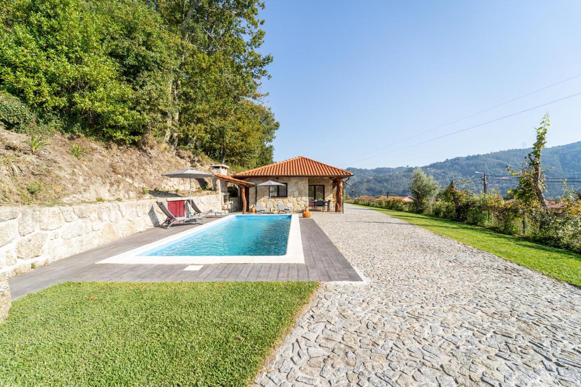Вилла Assento Do Cavado By House And People Valdosende Экстерьер фото