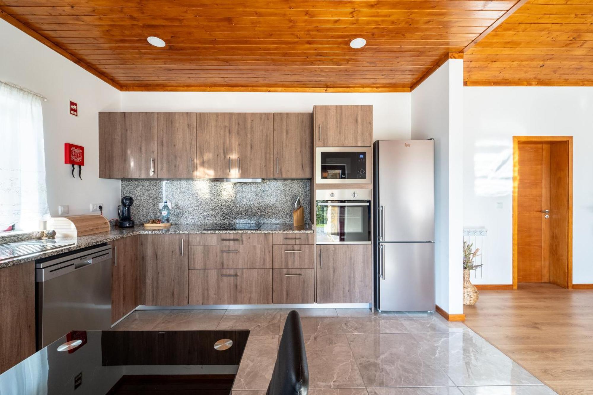 Вилла Assento Do Cavado By House And People Valdosende Экстерьер фото